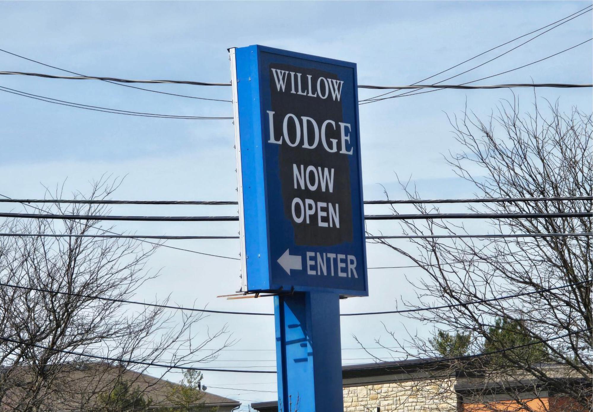 Willow Lodge Willoughby Cleveland Экстерьер фото